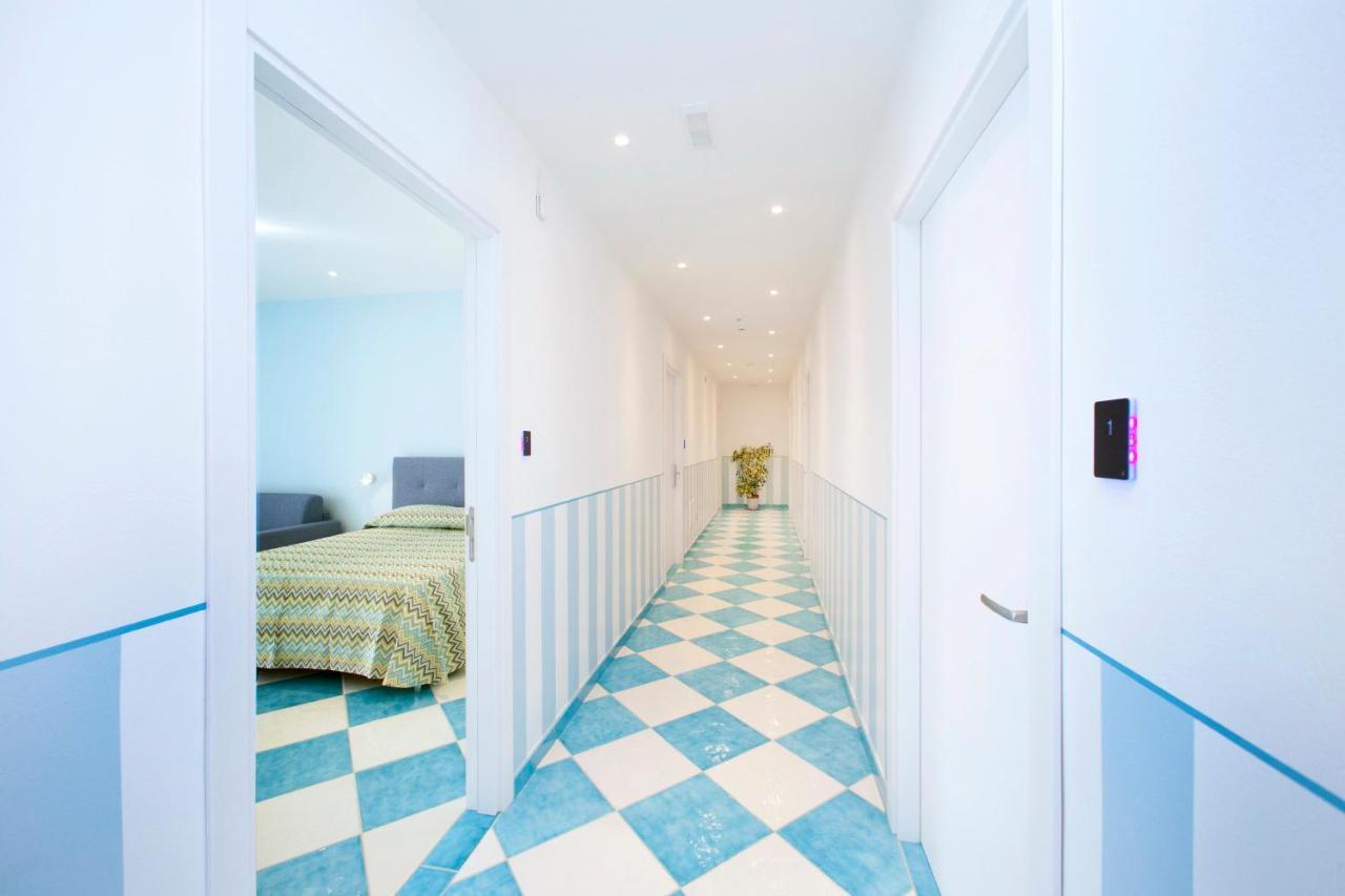 La Conchiglia Apartments 데이바마리나 외부 사진